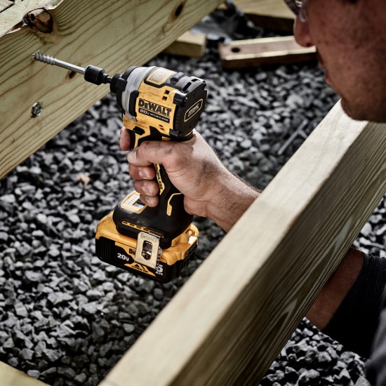 Акумулаторен ударен винтоверт DeWALT DCF850N, 18 V, 205 Nm